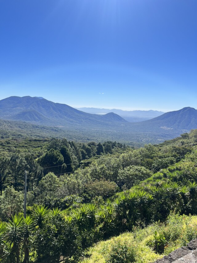 El Salvador Los Pirineos - El Magnífico