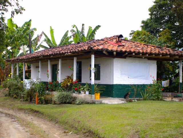 Colombia Casa Negra - El Magnífico