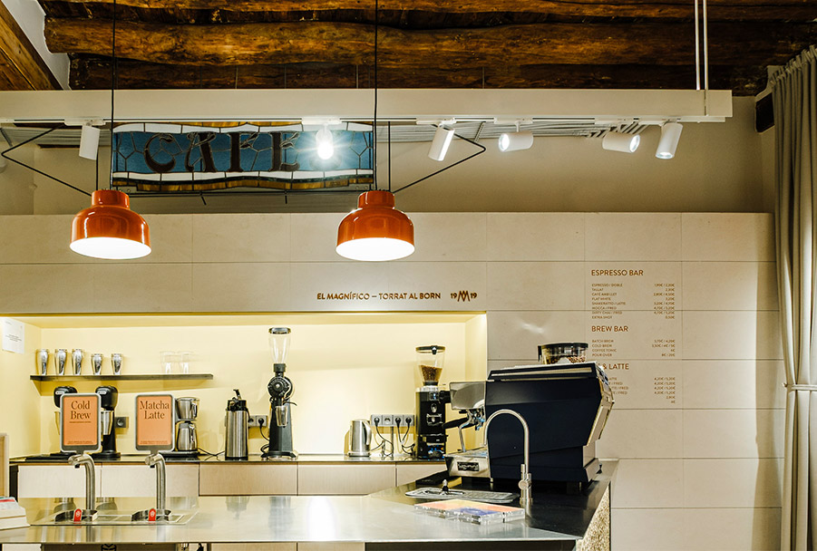 Tienda El Born. Reapertura. Barra y mostrador | Cafés El Magnífico